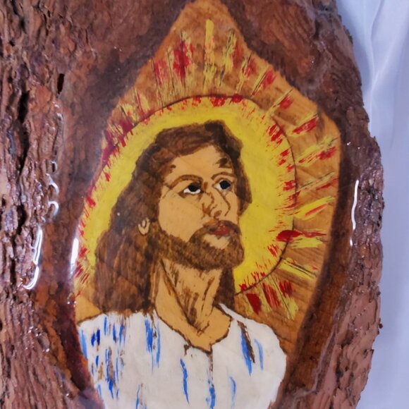 Vintage 1982 Jesus Christ Painting On Black Hills Pine Bark Wall Art 18.5" x 10" - Picture 3 of 12